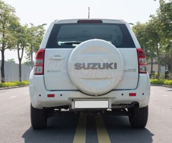 Suzuki Vitara 2014 - Màu trắng, nhập khẩu số tự động