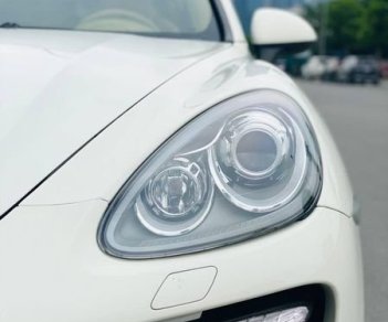 Porsche Cayenne 2012 - Màu trắng, xe nhập