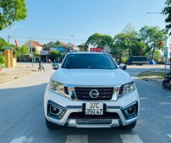 Nissan Navara 2019 - Màu trắng, nhập khẩu, giá 593tr