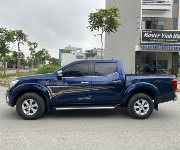 Nissan Navara 2018 - Màu xanh lam