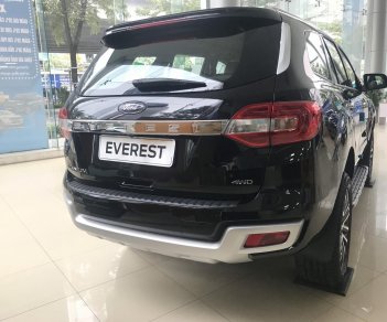 Ford Everest 2022 - Sẵn xe, giao ngay giá siêu tốt, LH đặt ngay, tặng ngay gói phụ kiện giá trị - Hỗ trợ trả góp 80%, hỗ trợ lăn bánh a-z 