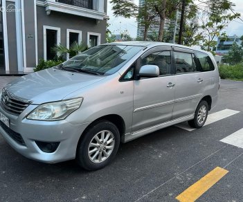 Toyota Innova 0 2012 - Đăng ký lần đầu 2012 tư nhân một chủ từ mới, giá 315tr