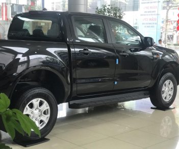 Ford Ranger 2022 - Trả trước 200 triệu, nhận xe, giá tốt nhất miền Bắc. Hỗ trợ mọi thủ tục lăn bánh, vay trả góp