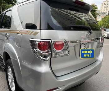 Toyota Fortuner 2014 - Xe màu bạc