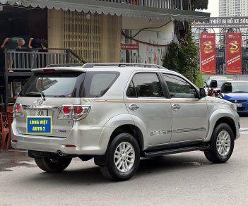 Toyota Fortuner 2014 - Xe màu bạc