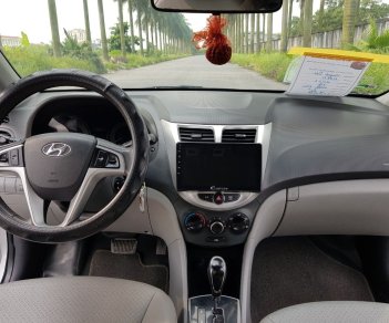 Hyundai Accent 2011 - Tư nhân chính chủ xe gia đình