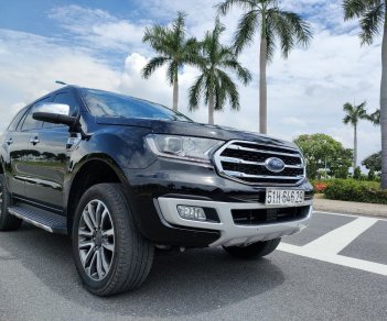 Ford Everest 2019 - Màu đen