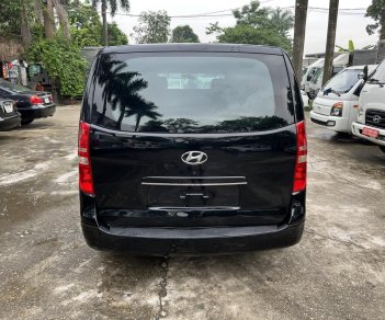 Hyundai Starex 2007 - 5 chỗ tải van 600kg, xe không có niên hạn sử dụng, biển 30F như xe con, đời 2007, máy dầu số sàn