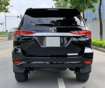 Toyota Fortuner 2019 - Máy dầu số sàn, odo zin 6890km, pháp lý rõ ràng