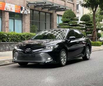 Toyota Camry 2020 - Màu đen