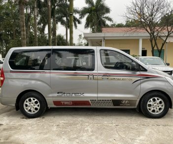 Hyundai Grand Starex 2015 - Bán xe 9 chỗ, máy xăng, số sàn