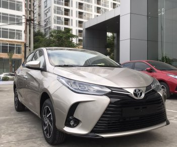 Toyota Vios 2022 - Ưu đãi cực khủng chỉ trong tháng 12, giảm giá tiền mặt, tặng bảo hiểm thân vỏ, tặng gói phụ kiện chính hãng, trả góp 80%