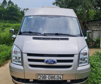 Ford Transit 2009 - Xe màu ghi vàng