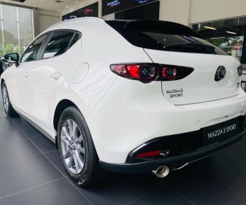 Mazda 3 2022 - Đủ phiên bản và màu sắc - Xe giao ngay cùng ưu đãi tiền mặt tốt nhất