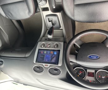 Ford Focus 2010 - Bán xe số tự động