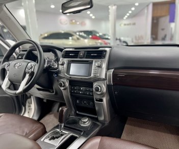 Toyota 4 Runner 2015 - Biển tỉnh, tên tư nhân