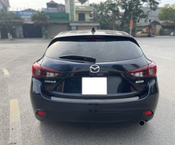 Mazda 3 2017 - 1 chủ từ mới lướt đúng 4v km xịn, màu xanh Cavansite độc