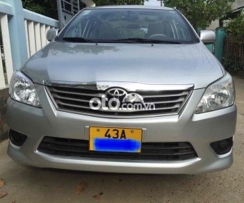 Toyota Innova 2013 - Xe màu bạc giá cạnh tranh