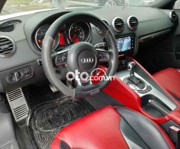 Audi TT 2009 - Màu trắng, xe nhập