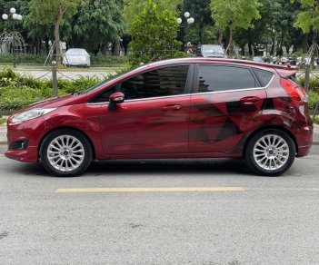 Ford Fiesta 2015 - Đăng ký lần đầu 2015 còn mới giá 350tr