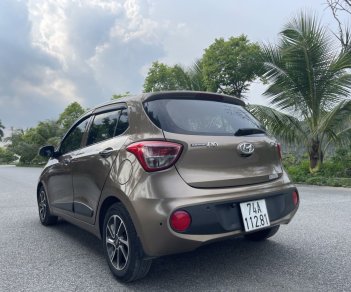 Hyundai Grand i10 2018 - Đăng ký lần đầu 2018, xe gia đình đi