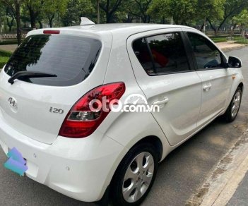 Hyundai i20 2011 - Màu trắng, nhập khẩu nguyên chiếc