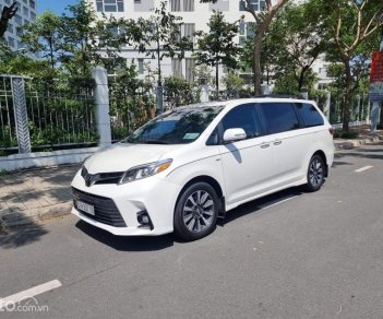 Toyota Sienna 2018 - Còn như mới, full option