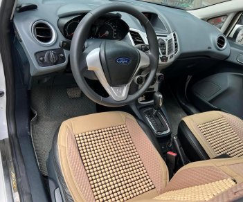 Ford Fiesta 2011 - Oto Điện Biên mới về, xe tốt, máy êm, giá chỉ có 245tr