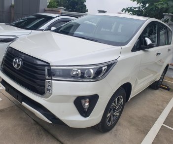 Toyota Innova 2022 - Giảm giá cực sâu, tặng bảo hiểm, tặng phụ kiện, giao xe ngay