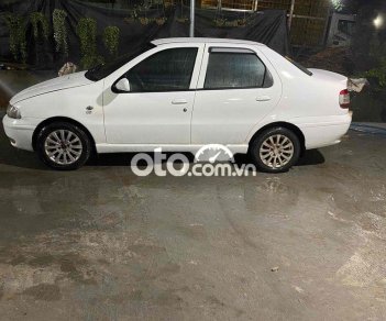 Fiat Siena 2002 - Màu trắng, giá chỉ 75 triệu