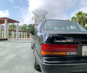 Toyota Crown 1994 - Màu đen