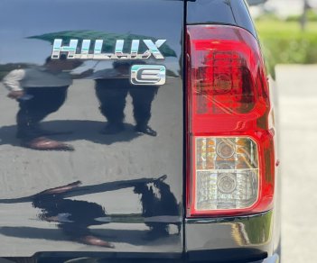 Toyota Hilux 2016 - Duy nhất số sàn