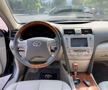 Toyota Camry 2010 - Giá 695tr