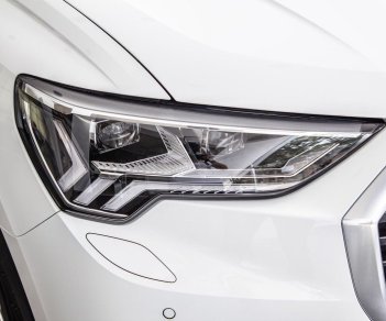 Audi Q3 2022 - Xe sang nhập khẩu, đặt cọc giao trước Tết