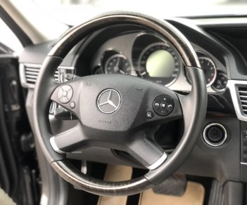 Mercedes-Benz E250 2010 - Xe bảo dưỡng đầy đủ, máy êm, rất mới, ae quan tâm qua xem trực tiếp là ưng