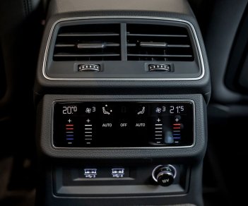 Audi A6 2022 - Màu Mythos Black, bảo hành 3 năm không giới hạn số km, xe sang siêu tiết kiệm