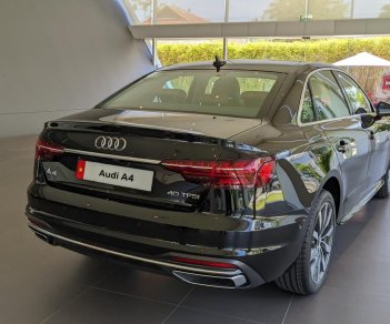 Audi A4 2022 - Có thể giao ngay, nhiều OPT, bảo hành 3 năm không giới hạn km