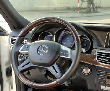 Mercedes-Benz E400 2013 - Biển Hà Nội, nguyên bản - Giá có thương lượng