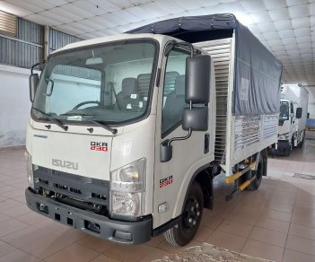 Isuzu QKR 2023 - Thùng bạt 3.6m, giá tốt nhất, giao xe nhanh, hỗ trợ trả góp. Khuyến mại máy lạnh