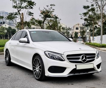 Mercedes-Benz 2017 - Hỗ trợ bank 70% / 6 năm