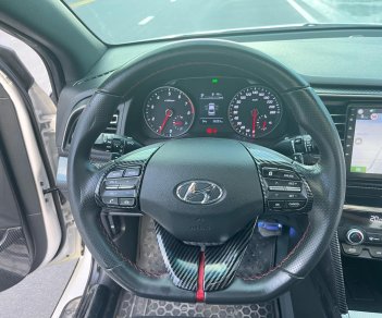 Hyundai Elantra 2019 - Độ sương sương nhưng cực đẹp Pô on/off, đề nổ từ xa, Cam360