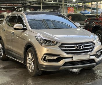 Hyundai Santa Fe 2017 - Xe 7 chỗ gia đình - Nhiều trang bị - Bền bỉ