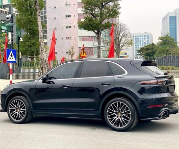 Porsche Cayenne 2018 - Một chủ từ mới