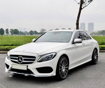 Mercedes-Benz 2017 - Hỗ trợ bank 70% / 6 năm