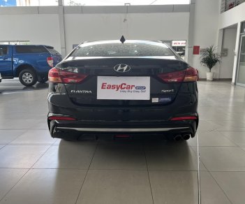 Hyundai Elantra 2018 - Bảo hành 1 năm