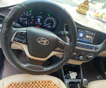 Hyundai Accent 2020 - Cần bán gấp mới 95%