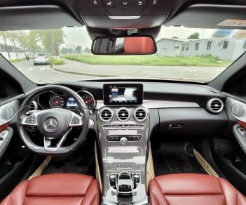 Mercedes-Benz 2017 - Hỗ trợ bank 70% / 6 năm