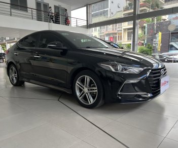 Hyundai Elantra 2018 - Bảo hành 1 năm