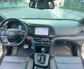 Hyundai Elantra 2019 - Độ sương sương nhưng cực đẹp Pô on/off, đề nổ từ xa, Cam360