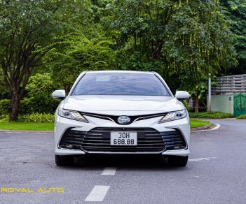 Toyota Camry 2022 - Biển vip HN 30G-688.88 mới ra biển chưa đăng kiểm - Giao toàn quốc